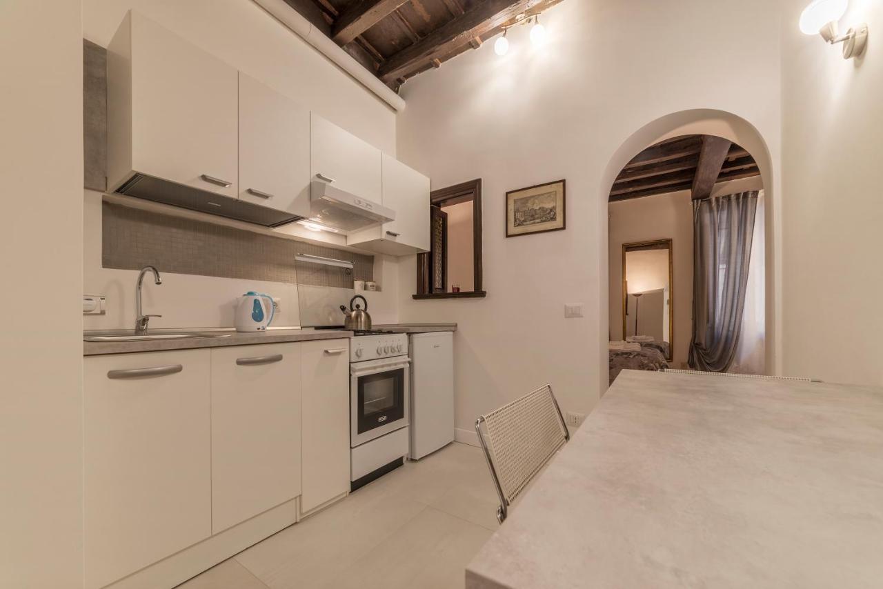 Fori Imperiali Elegant Apartment Rome Luaran gambar